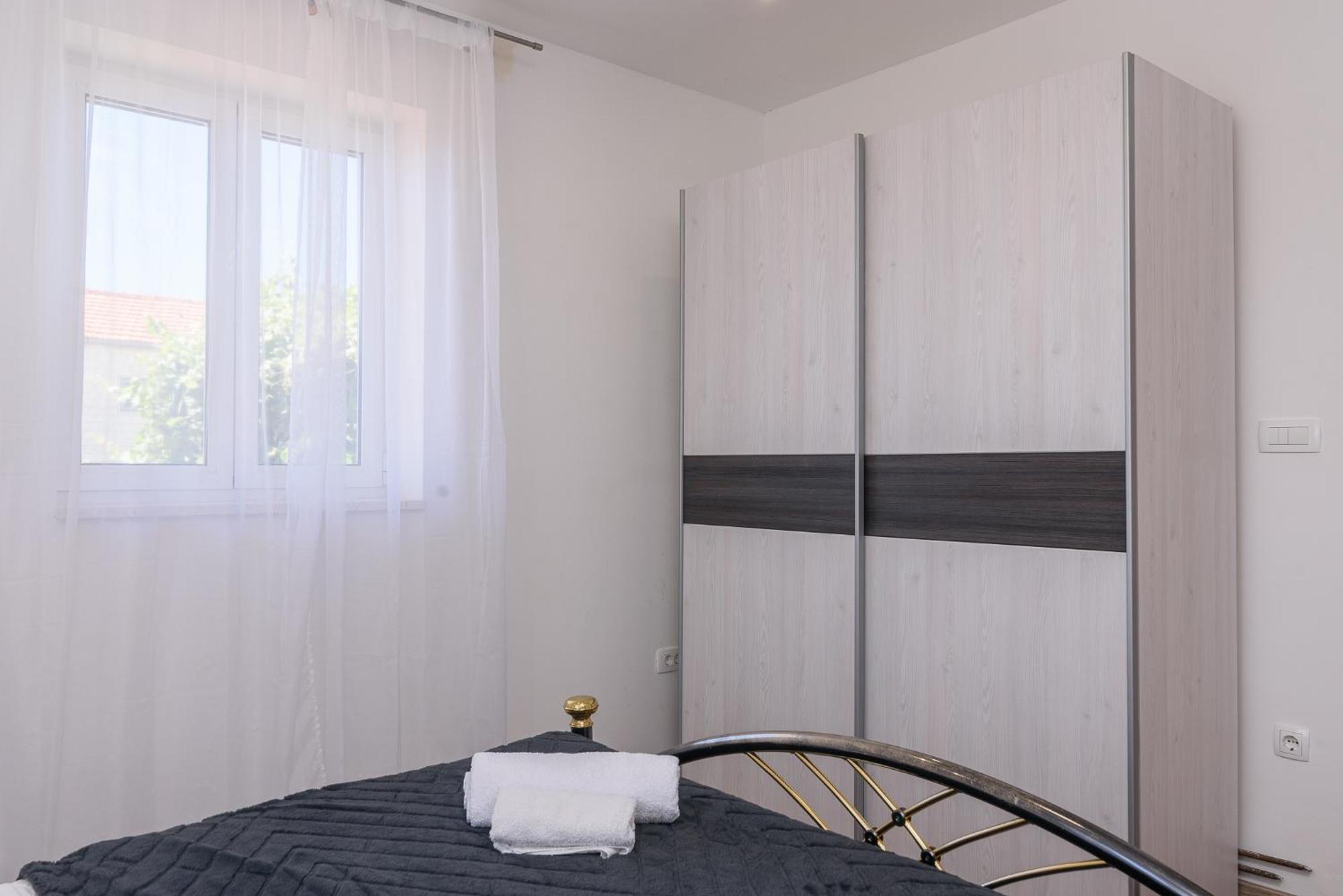 Apartments Eva Trogir Exterior foto