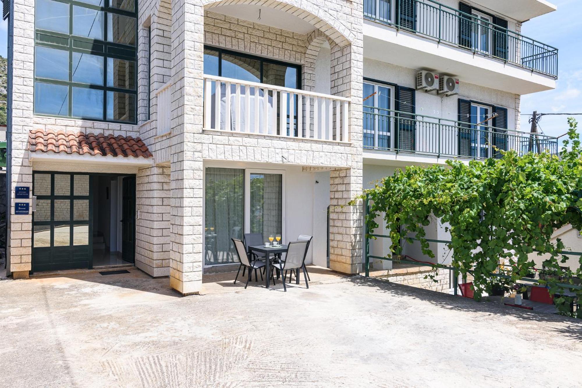Apartments Eva Trogir Exterior foto