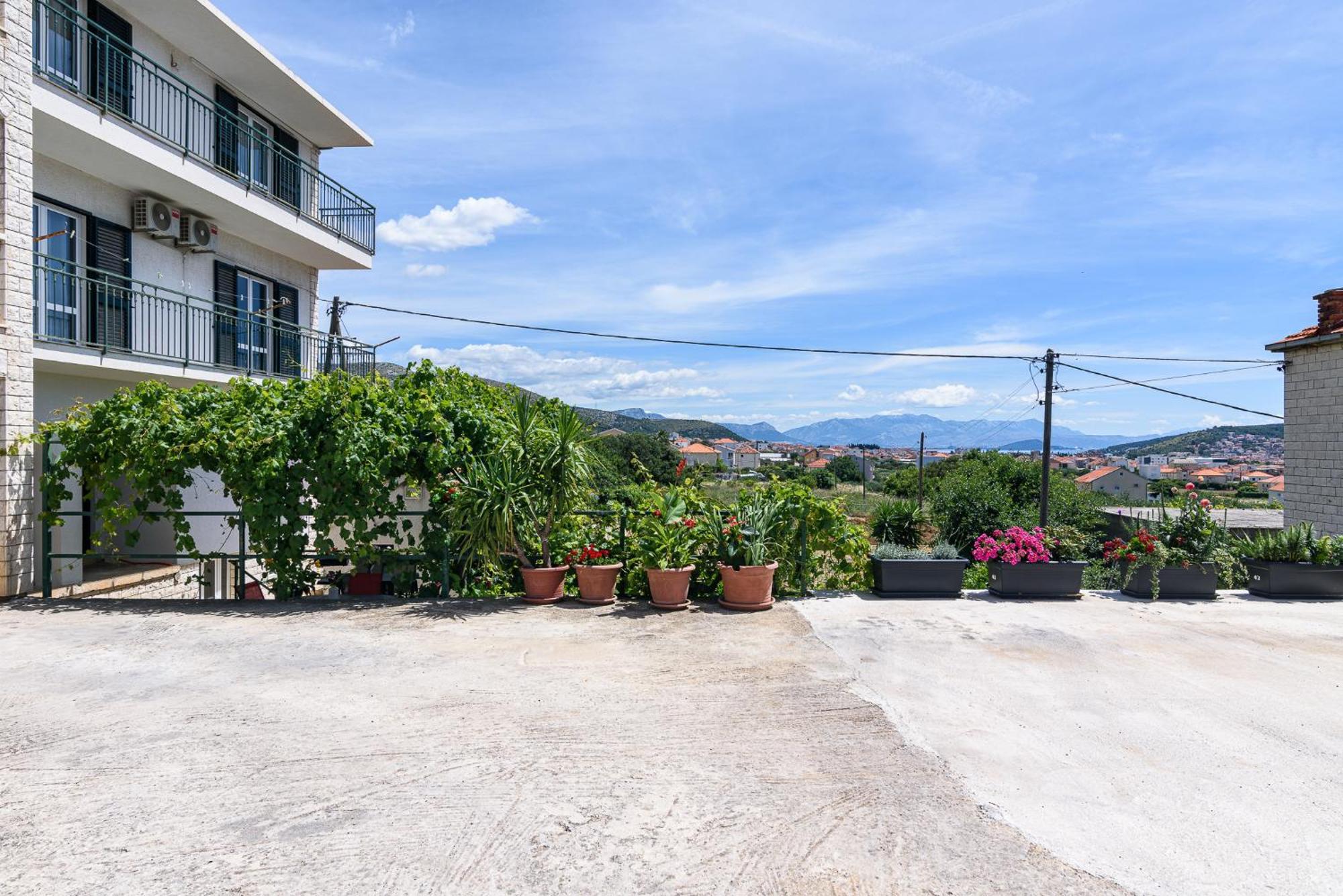 Apartments Eva Trogir Exterior foto